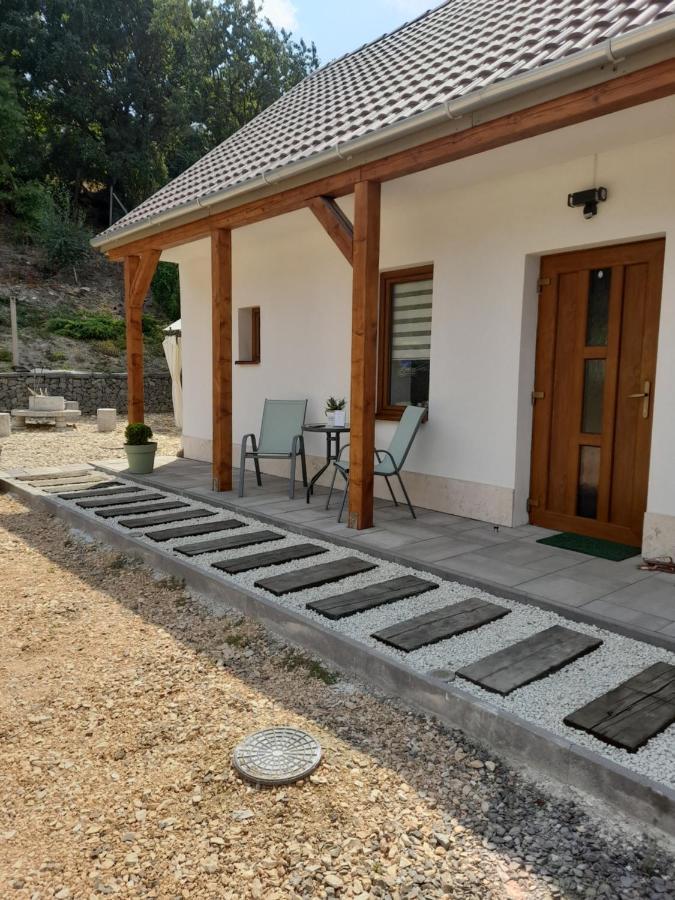 Kaland Apartman Ii. Sátoraljaújhely Zewnętrze zdjęcie
